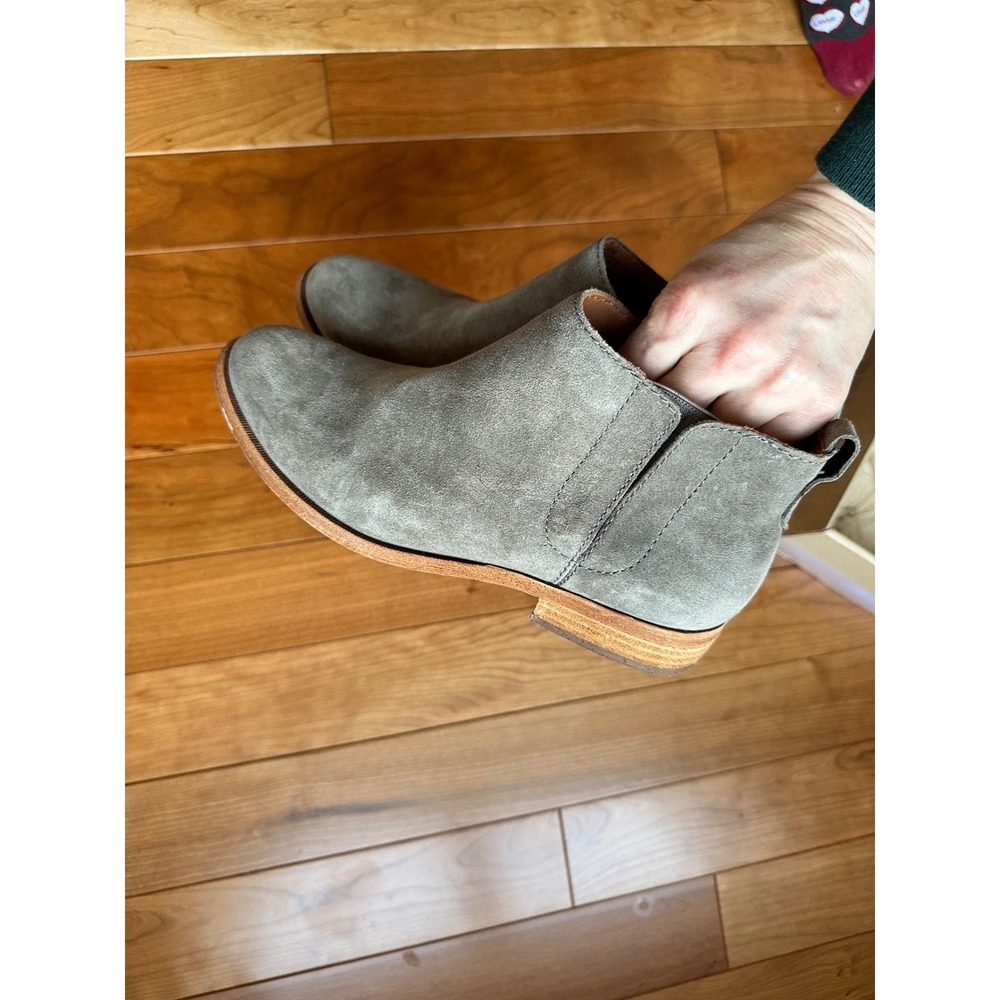 Kork-Ease Velma Grey Suede Ankle Chelsea Boots Pietra K26438 Mens 8 Euro 39‎